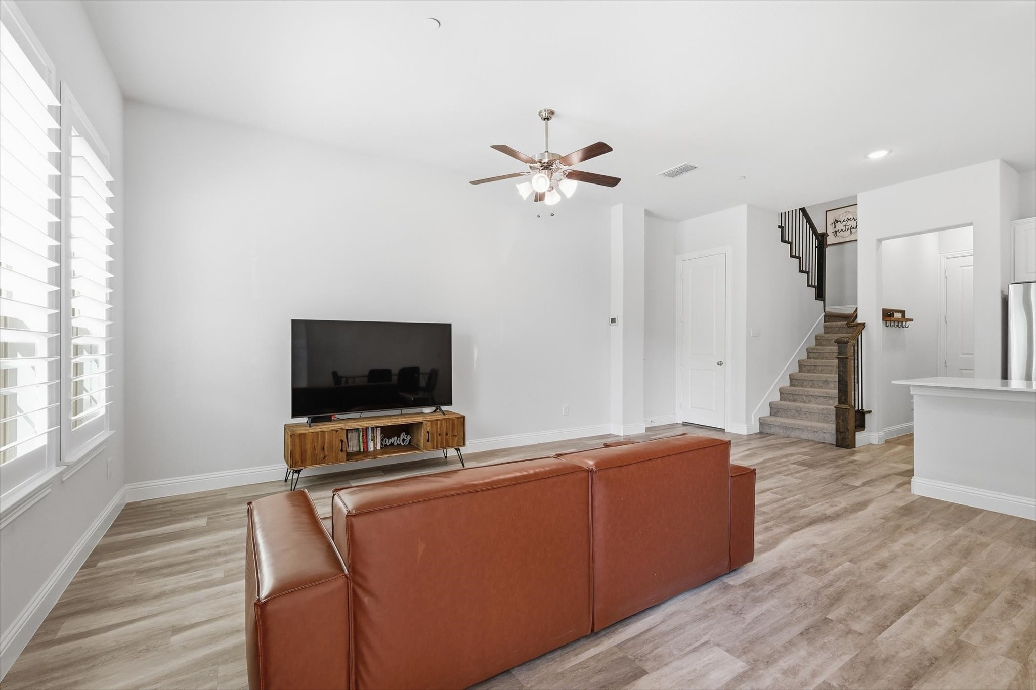 1567 Windermere Way Farmers Branch TX 75234