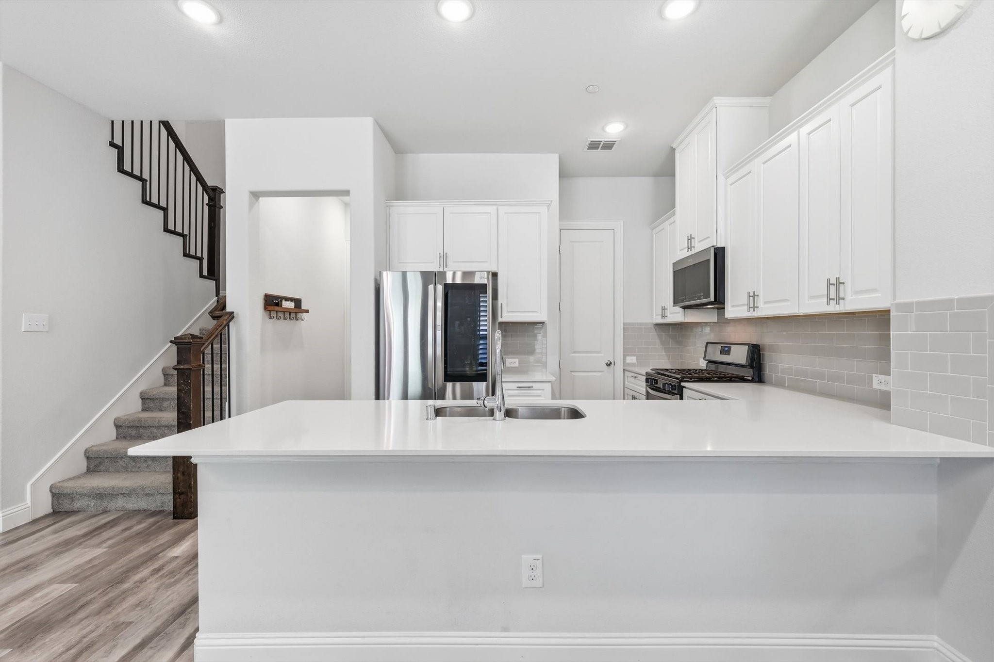 1567 Windermere Way Farmers Branch TX 75234
