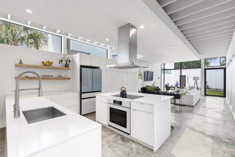 4322 Deere Street Dallas TX 75204