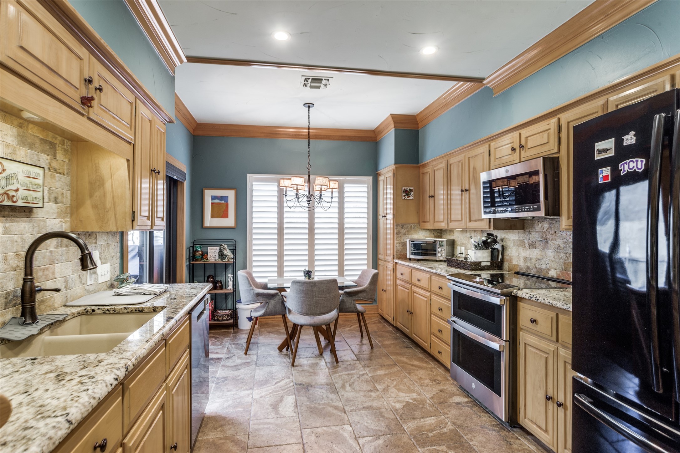 4225 Brook Tree Drive Fort Worth TX 76109