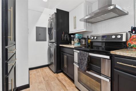 2702 Douglas Avenue Dallas TX 75219