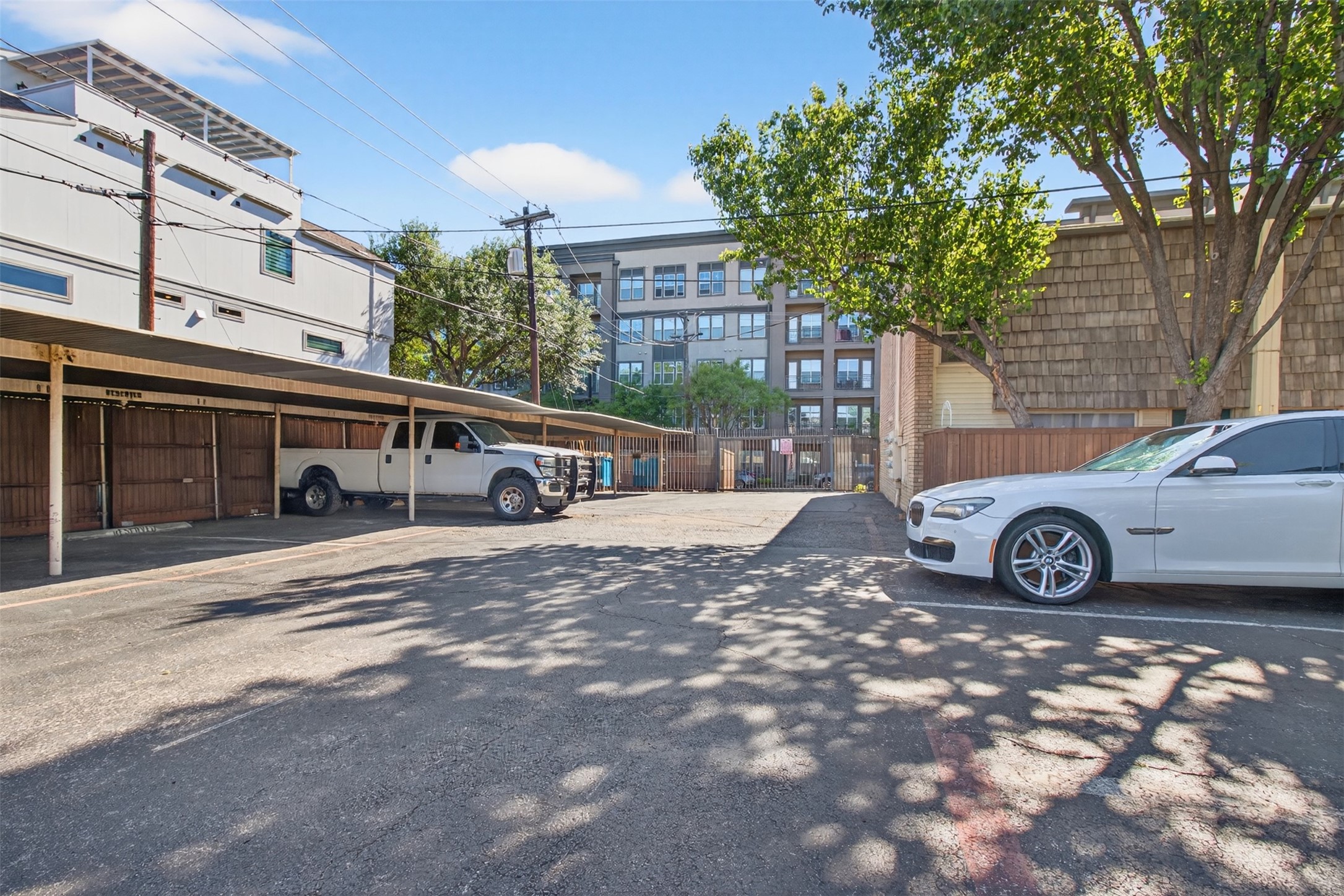 2702 Douglas Avenue Dallas TX 75219
