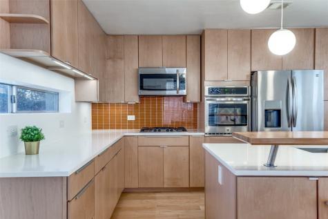 3801 San Jacinto Street Dallas TX 75204