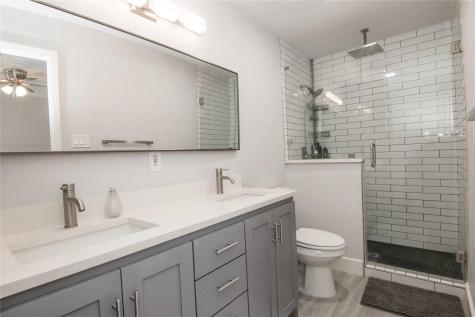 2007 Clubview Drive Carrollton TX 75006