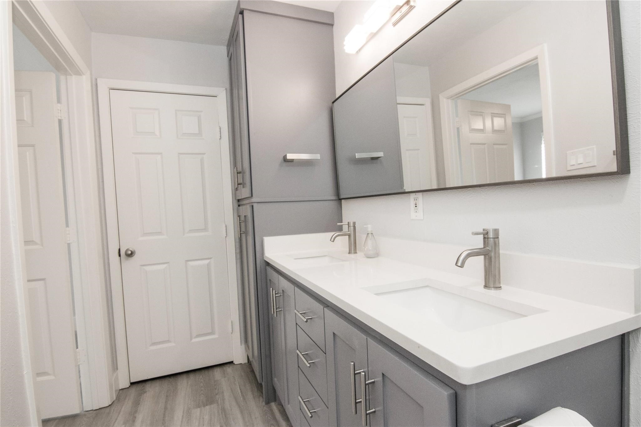 2007 Clubview Drive Carrollton TX 75006