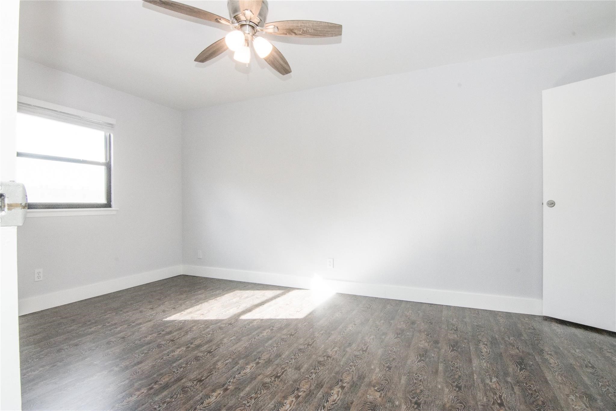 2007 Clubview Drive Carrollton TX 75006