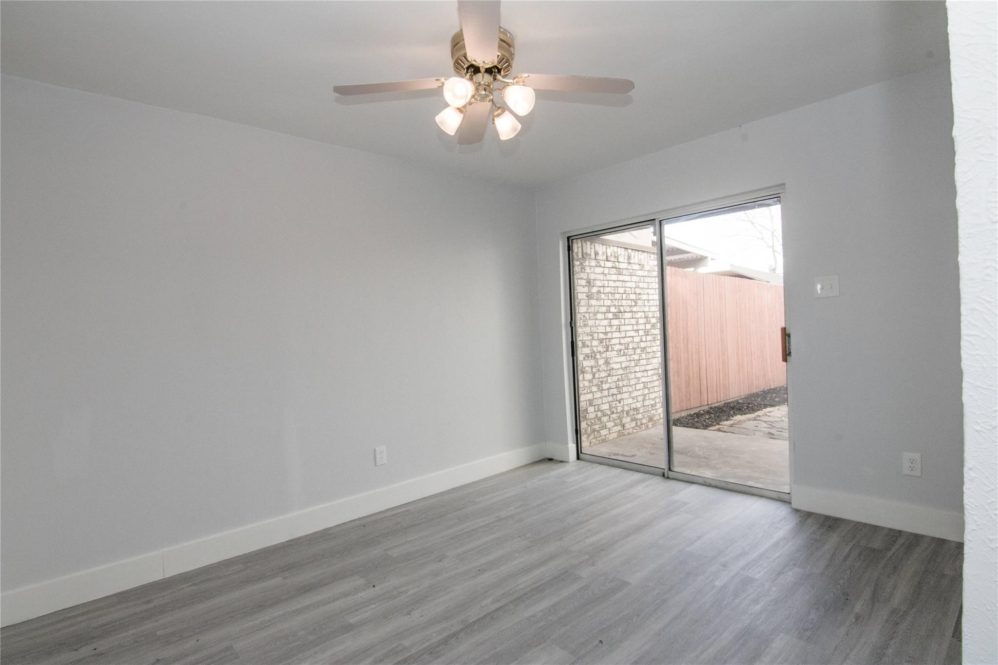 2007 Clubview Drive Carrollton TX 75006