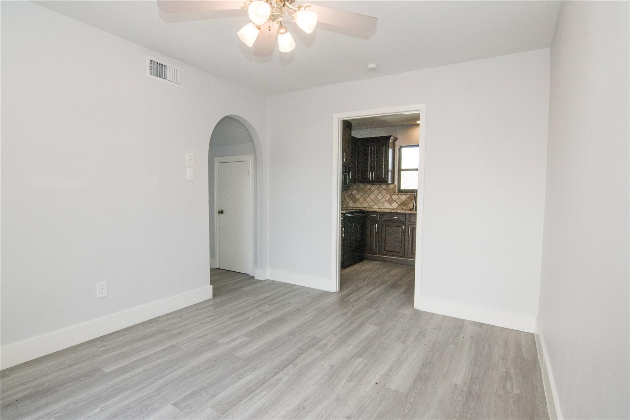 2007 Clubview Drive Carrollton TX 75006