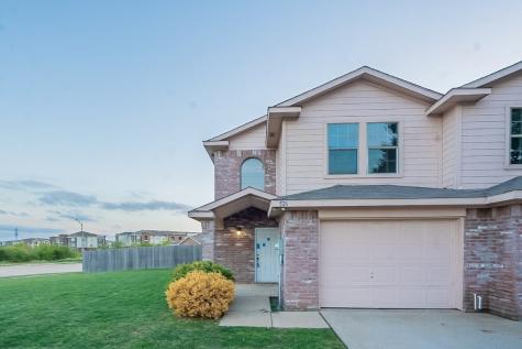 526 Mast Court Crowley TX 76036