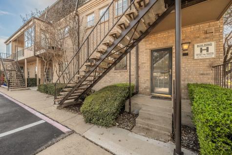 4312 Bellaire Drive S Fort Worth TX 76109