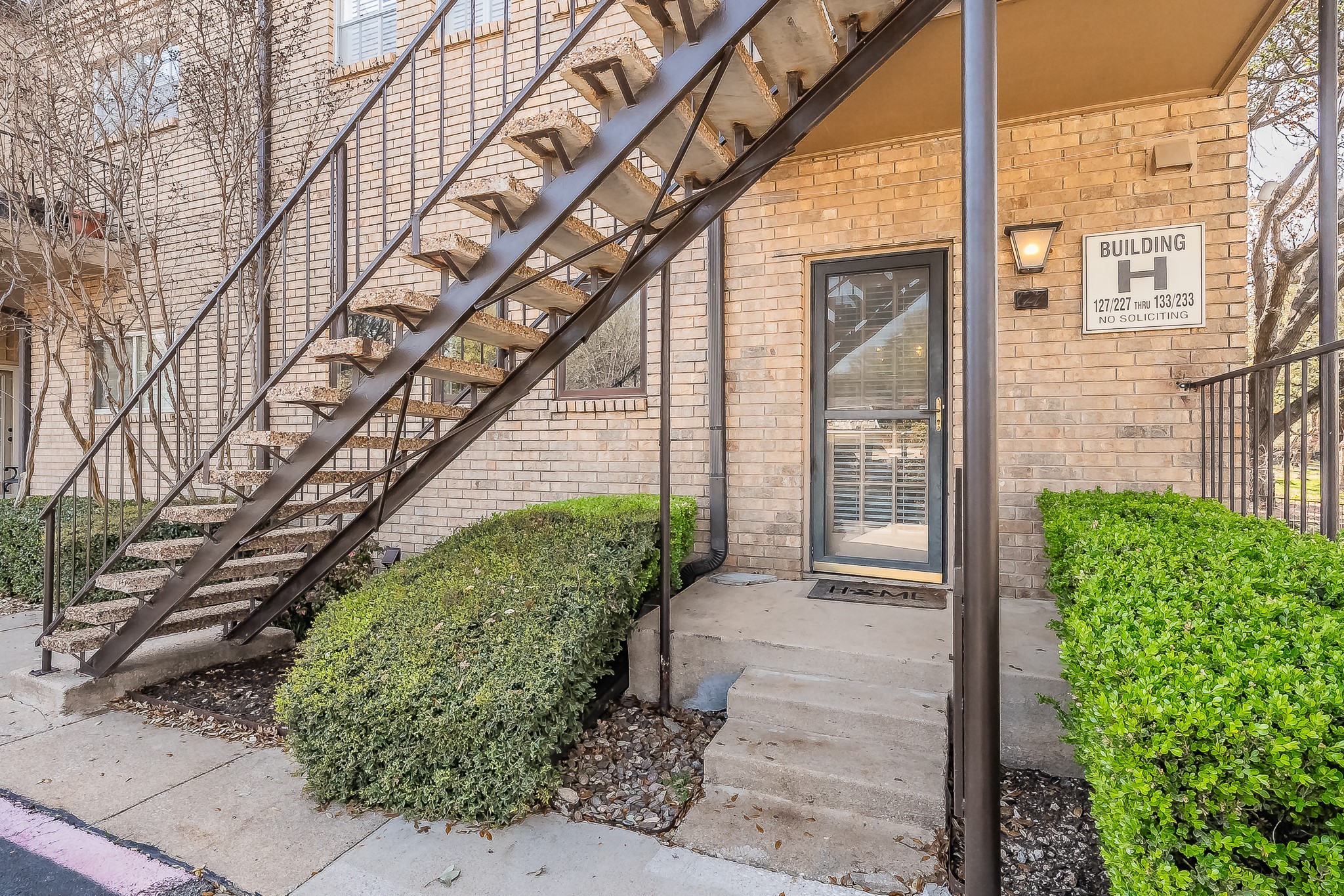 4312 Bellaire Drive S Fort Worth TX 76109