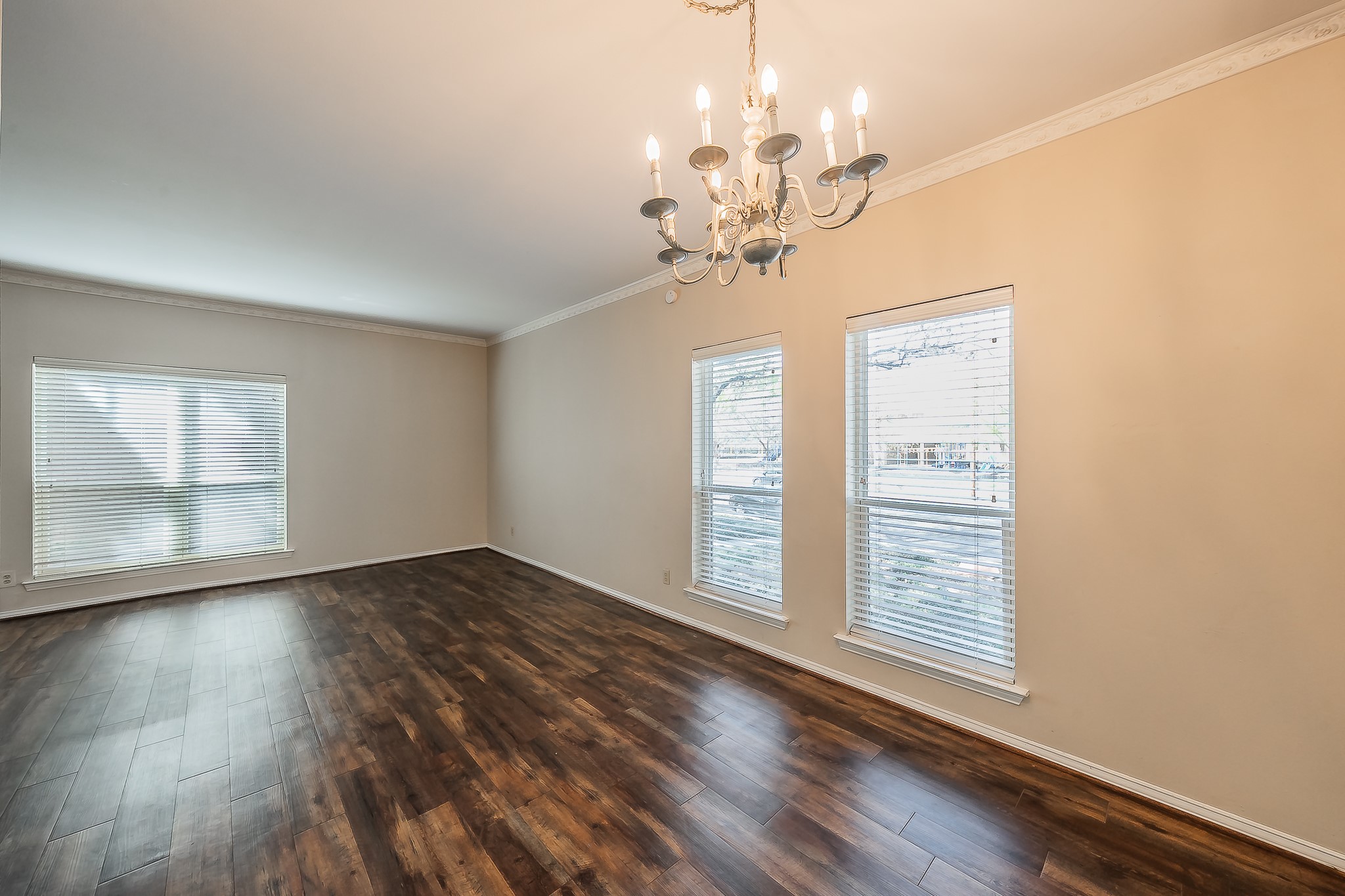 4312 Bellaire Drive S Fort Worth TX 76109
