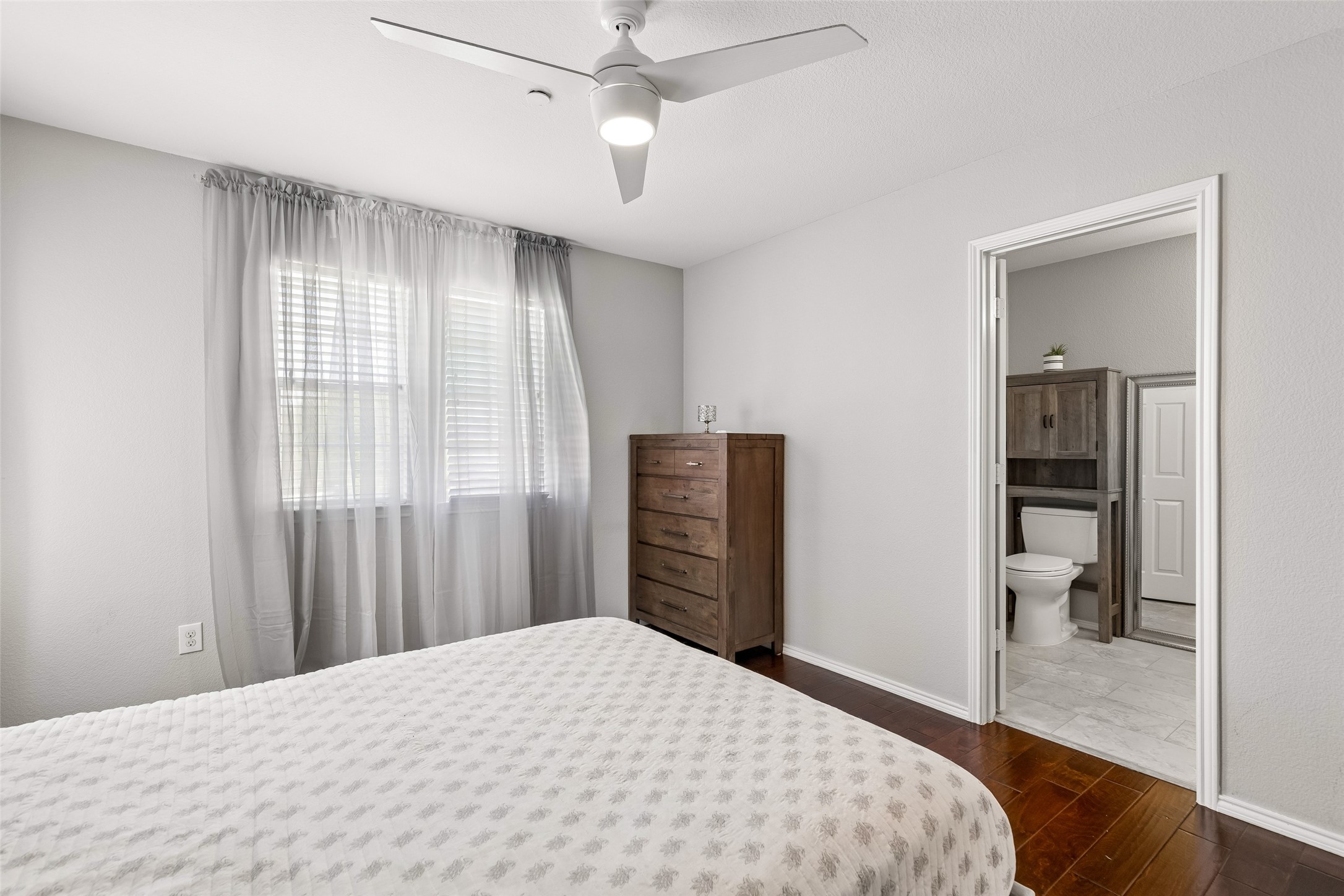 6384 Hill Creek Drive The Colony TX 75056