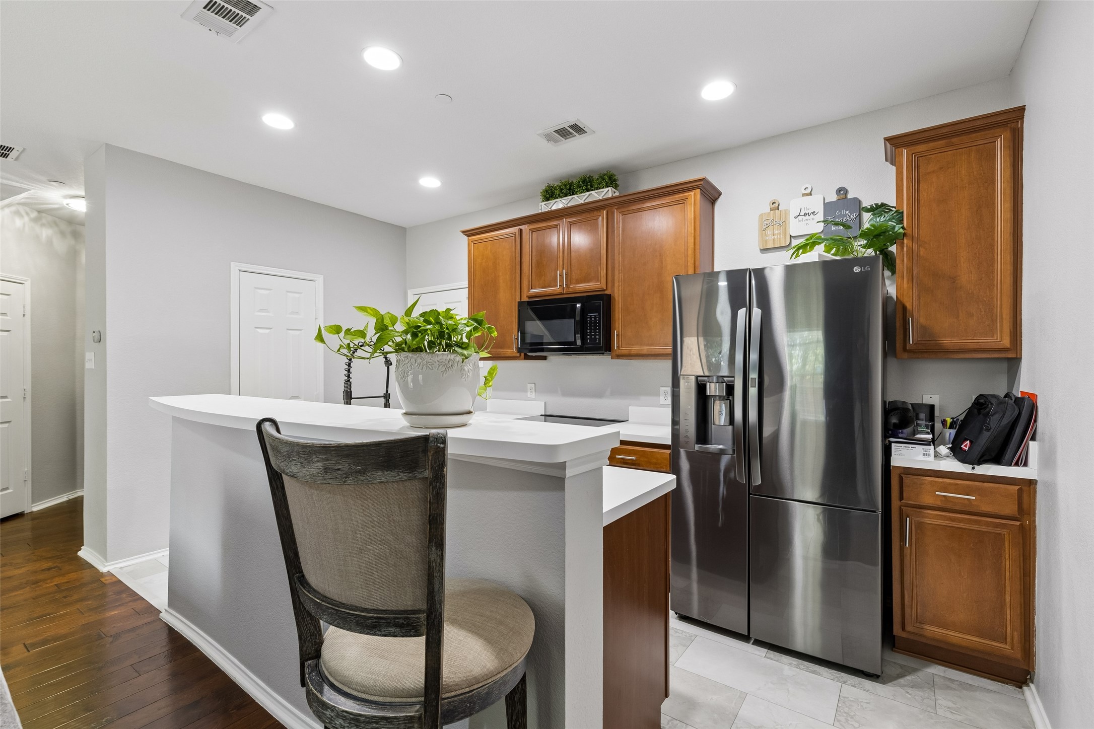 6384 Hill Creek Drive The Colony TX 75056
