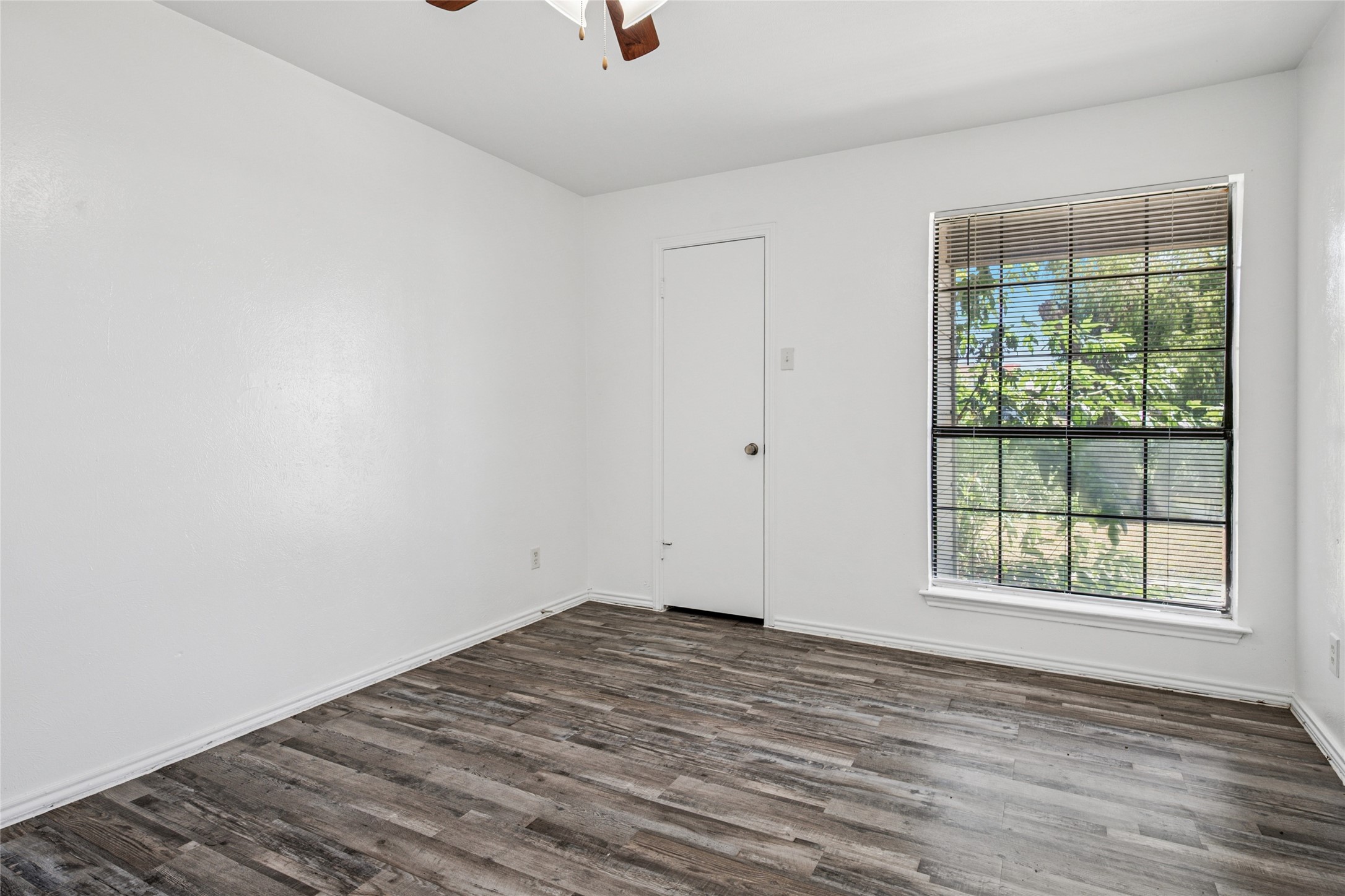 4472 Chaha Road Garland TX 75043
