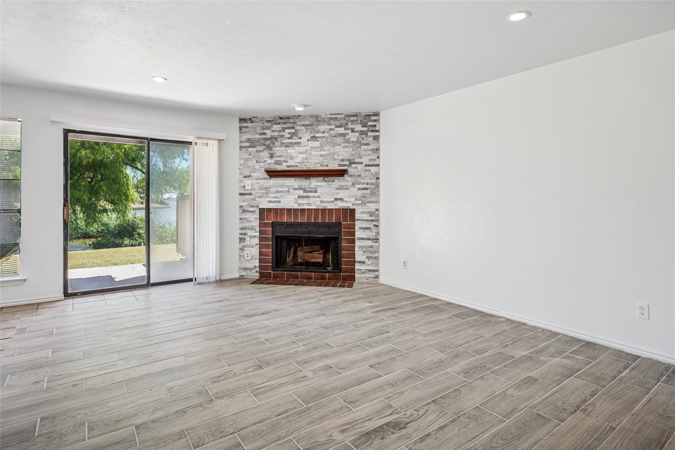 4472 Chaha Road Garland TX 75043