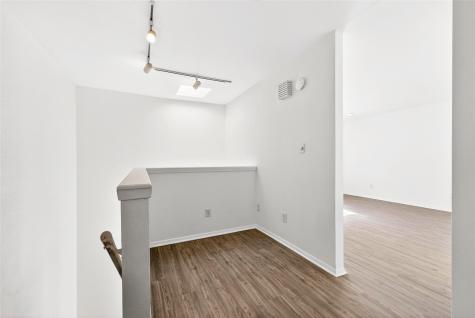4338 Hartford Street Dallas TX 75219