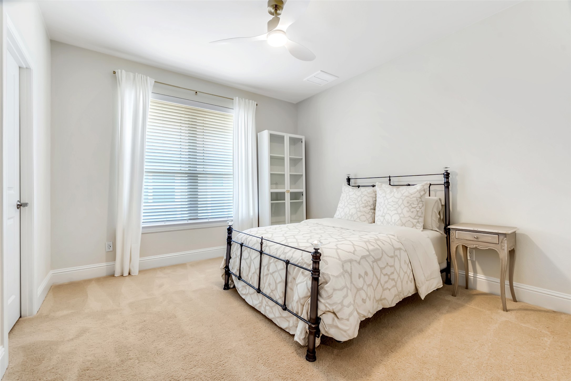 5916 Hudson Street Dallas TX 75206