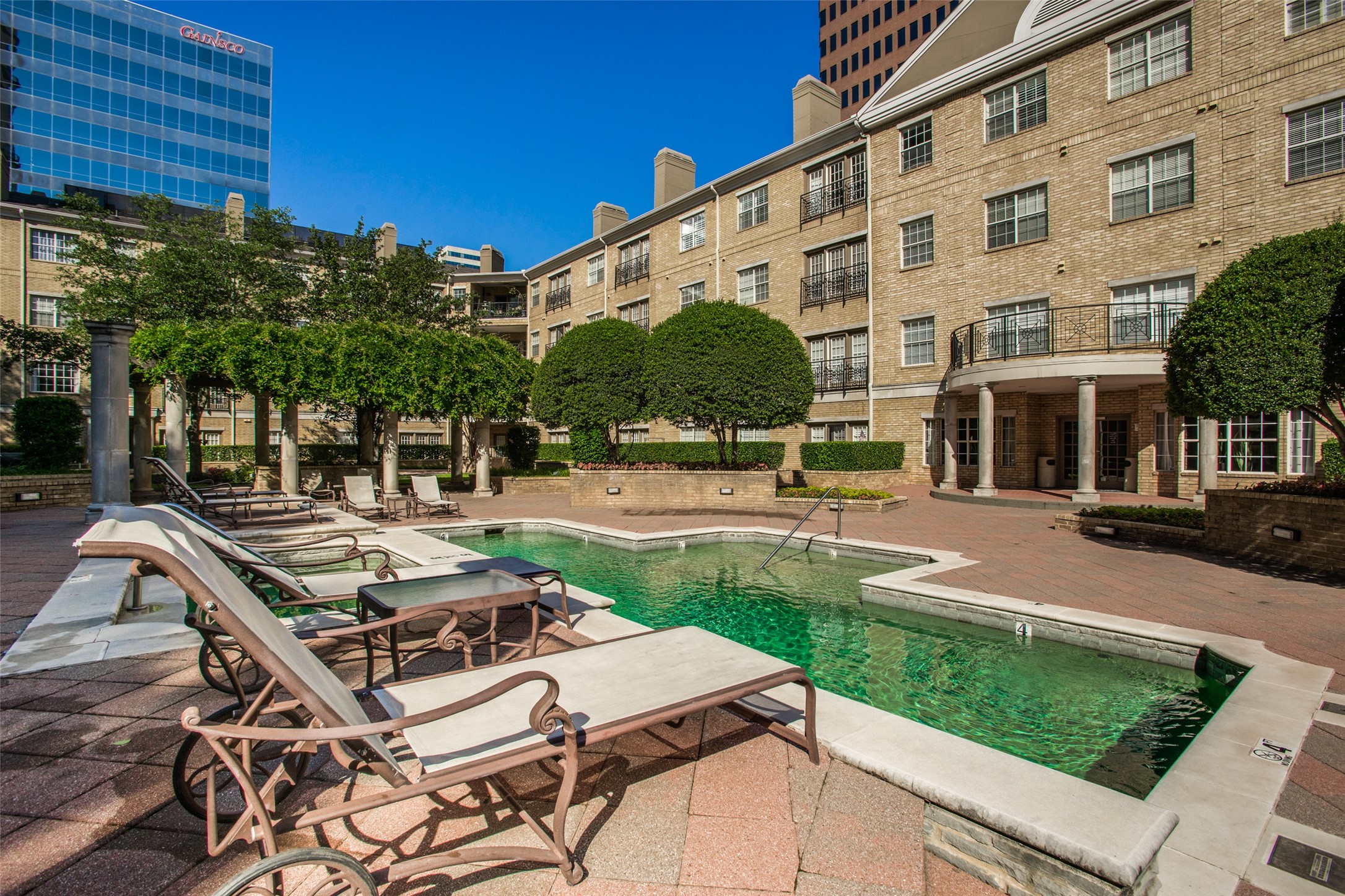 3400 Welborn Street Dallas TX 75219