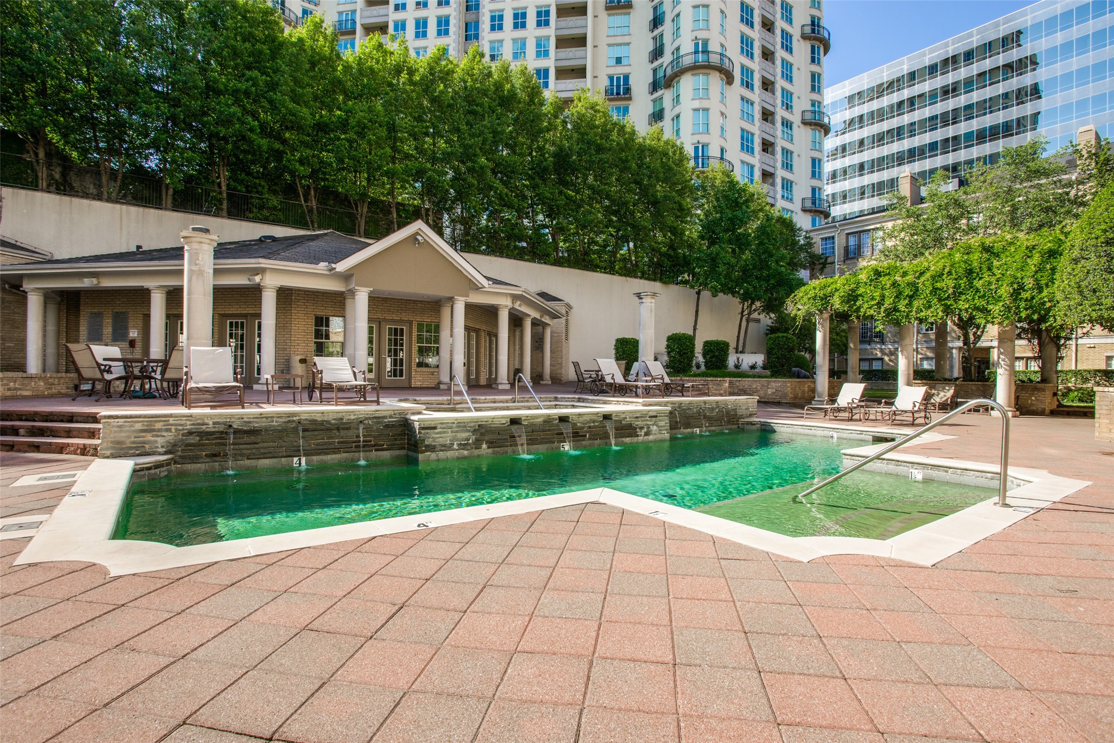 3400 Welborn Street Dallas TX 75219