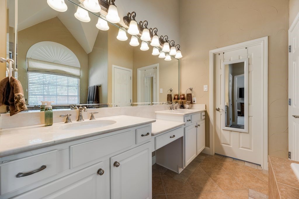 226 Venice Trail Lewisville TX 75067