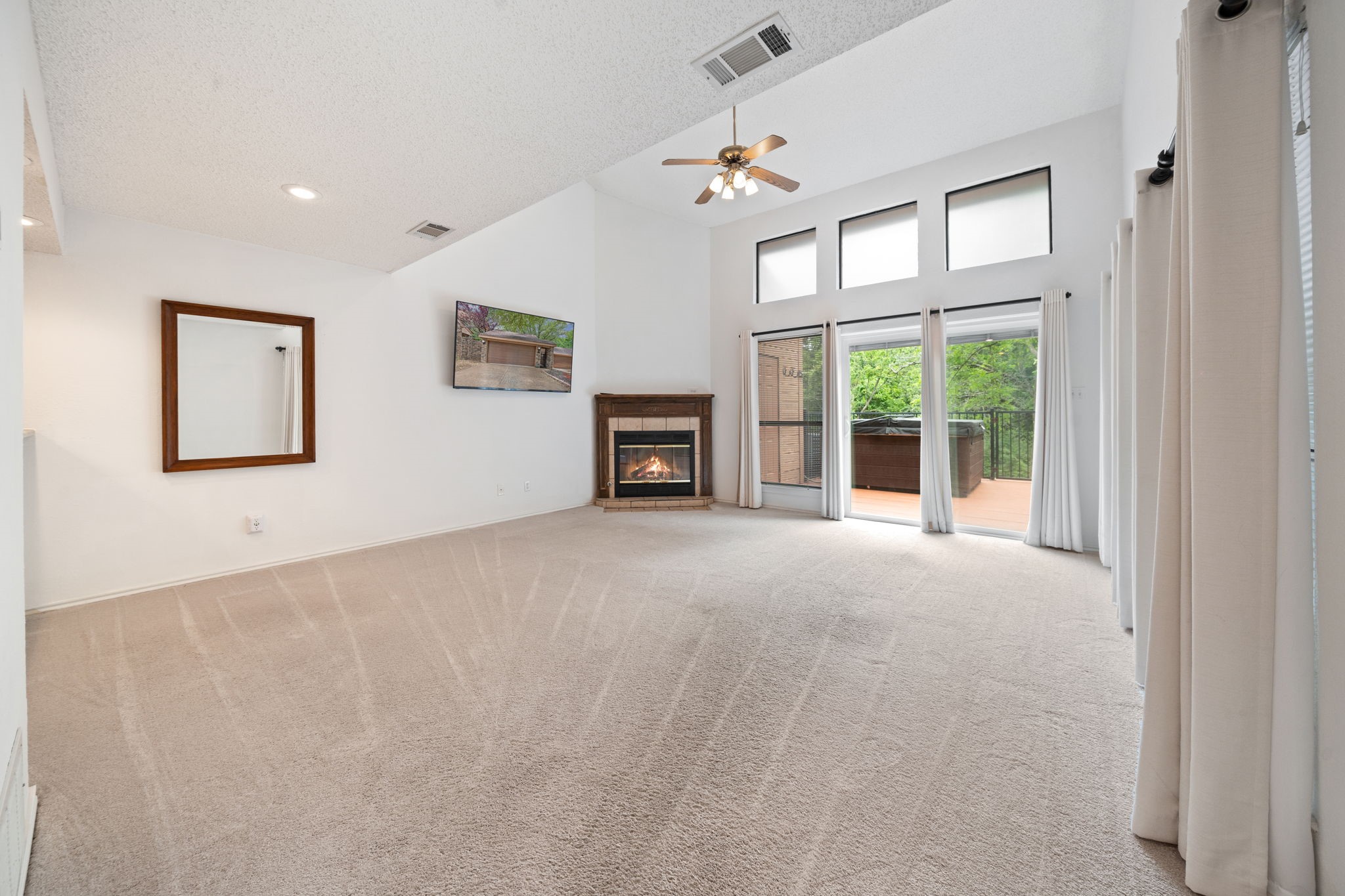16 Village Green Court Denison TX 75020