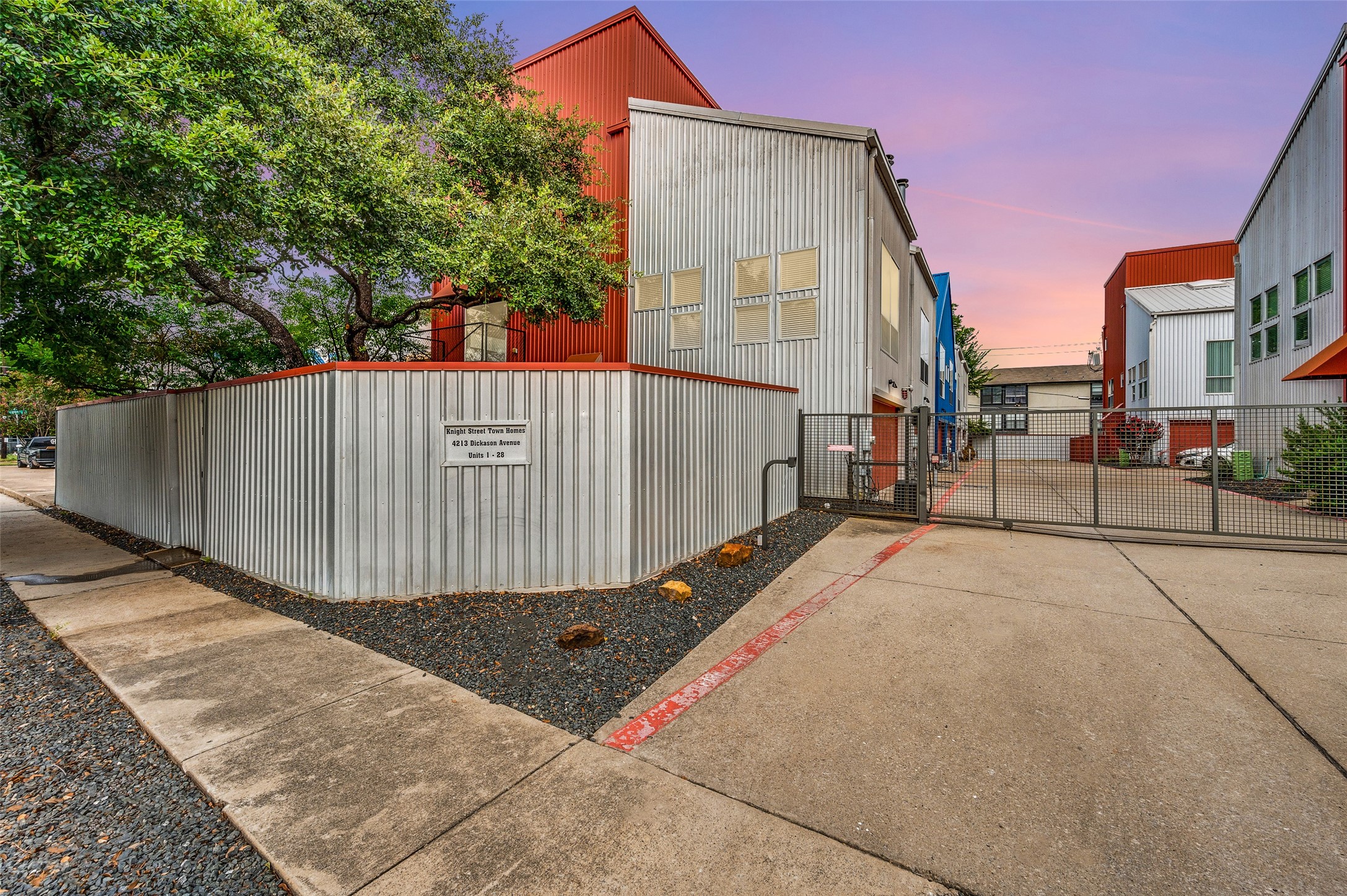4213 Dickason Avenue Dallas TX 75219
