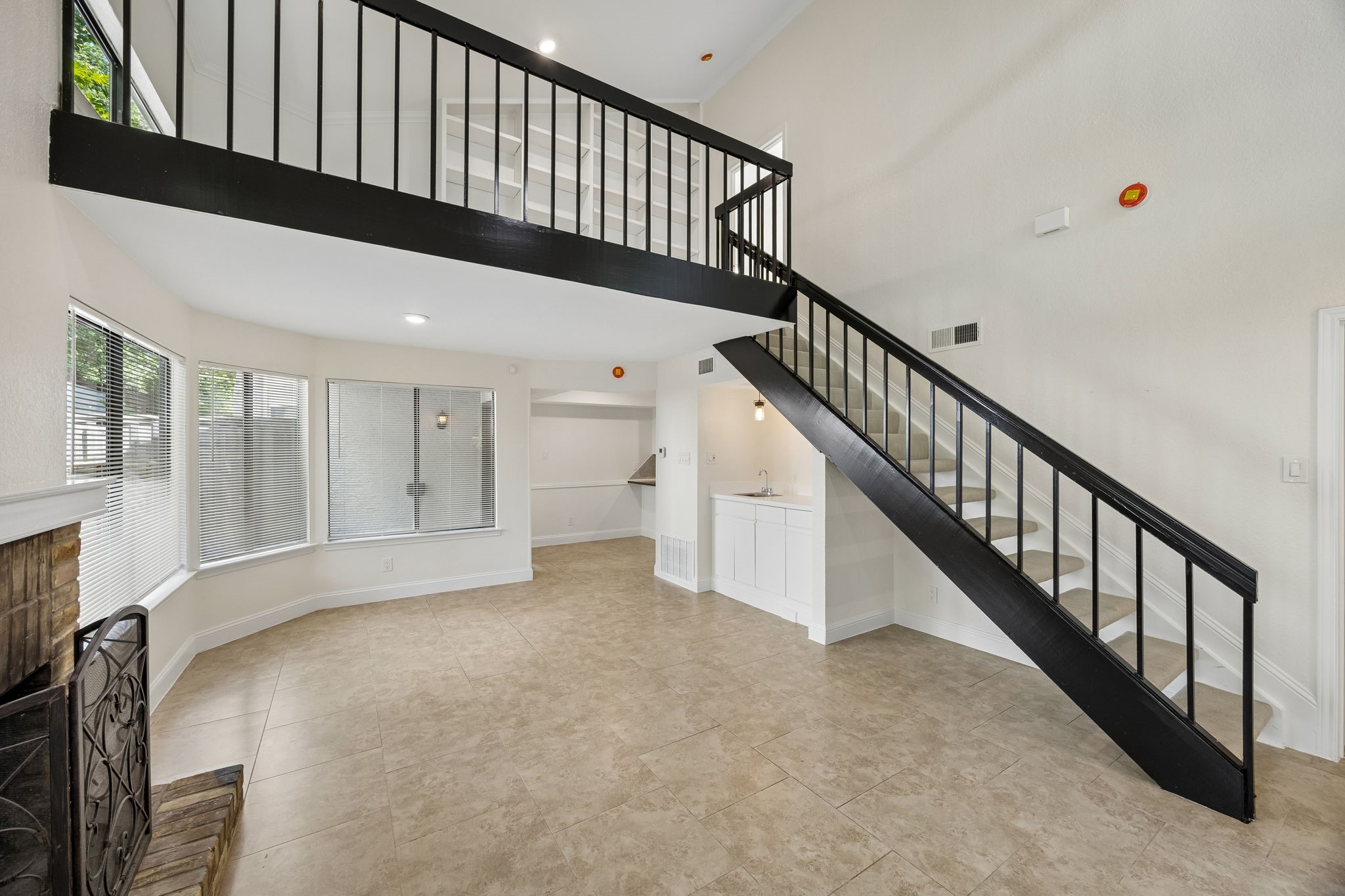 18040 Midway Road Dallas TX 75287