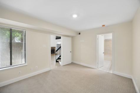 18040 Midway Road Dallas TX 75287