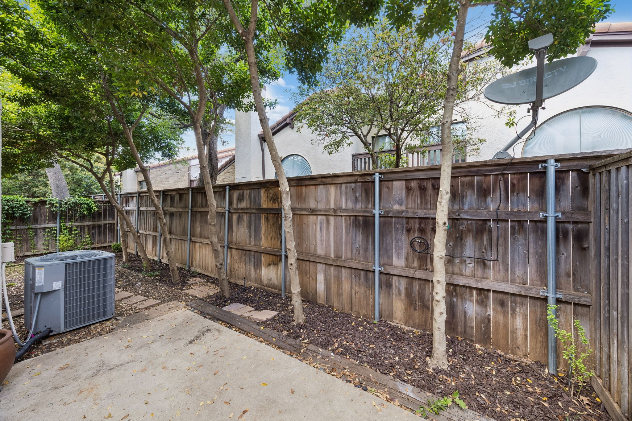 18040 Midway Road Dallas TX 75287