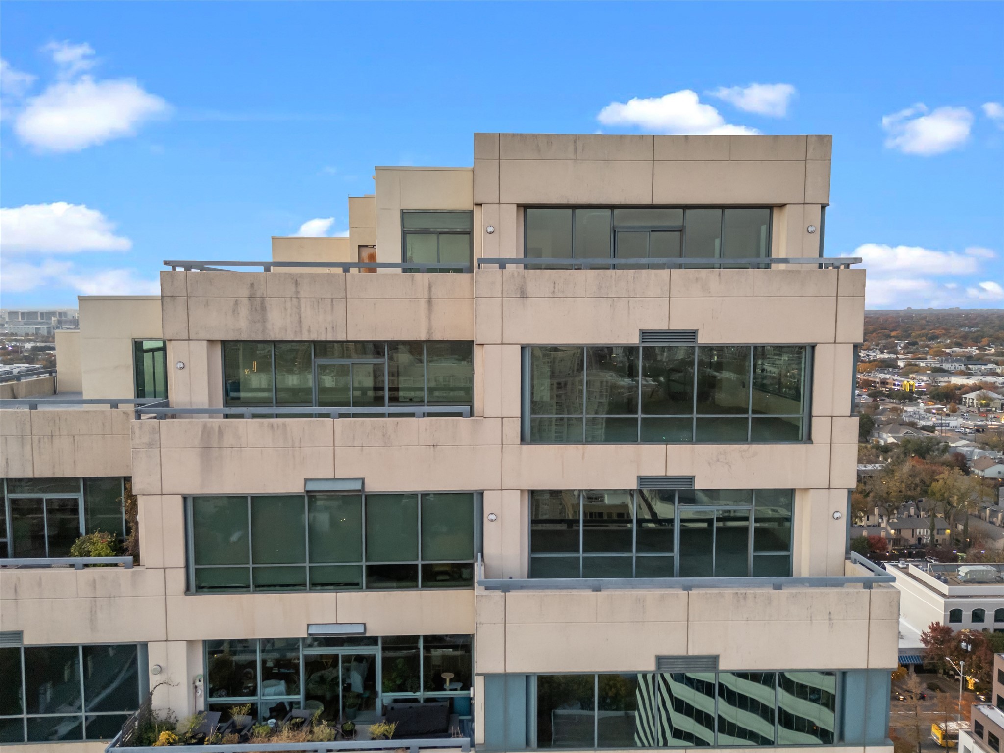 3111 Welborn Street Dallas TX 75219
