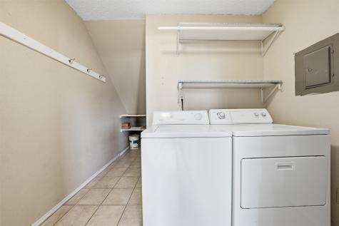 1371 S 11th Street Waco TX 76706