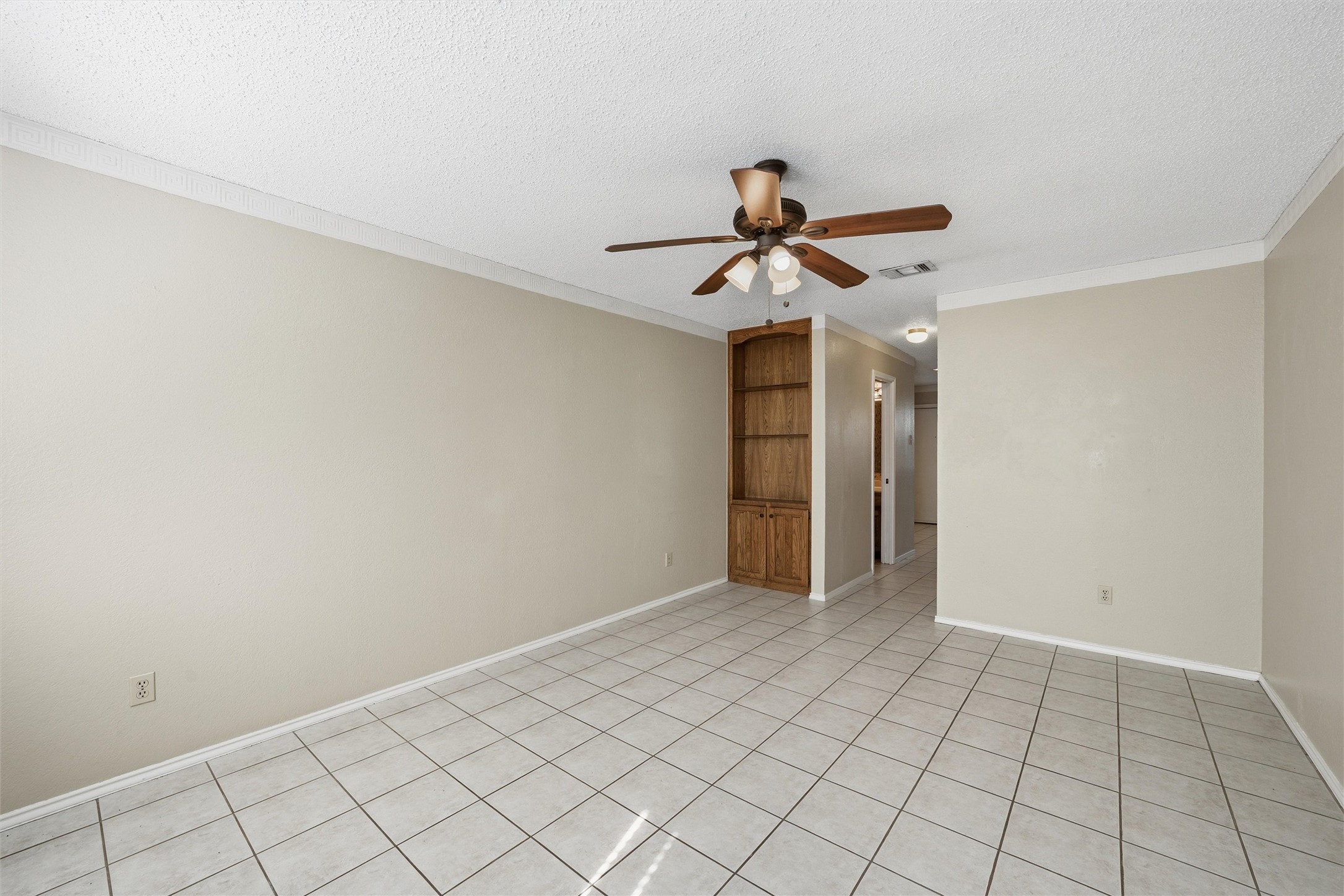 1371 S 11th Street Waco TX 76706