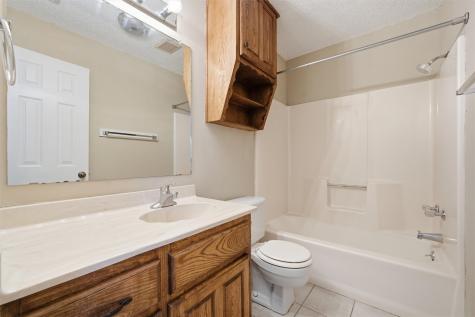 1371 S 11th Street Waco TX 76706