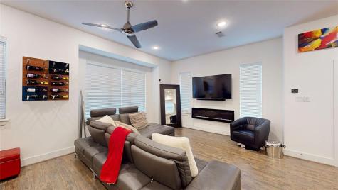 5811 Bryan Parkway Dallas TX 75206
