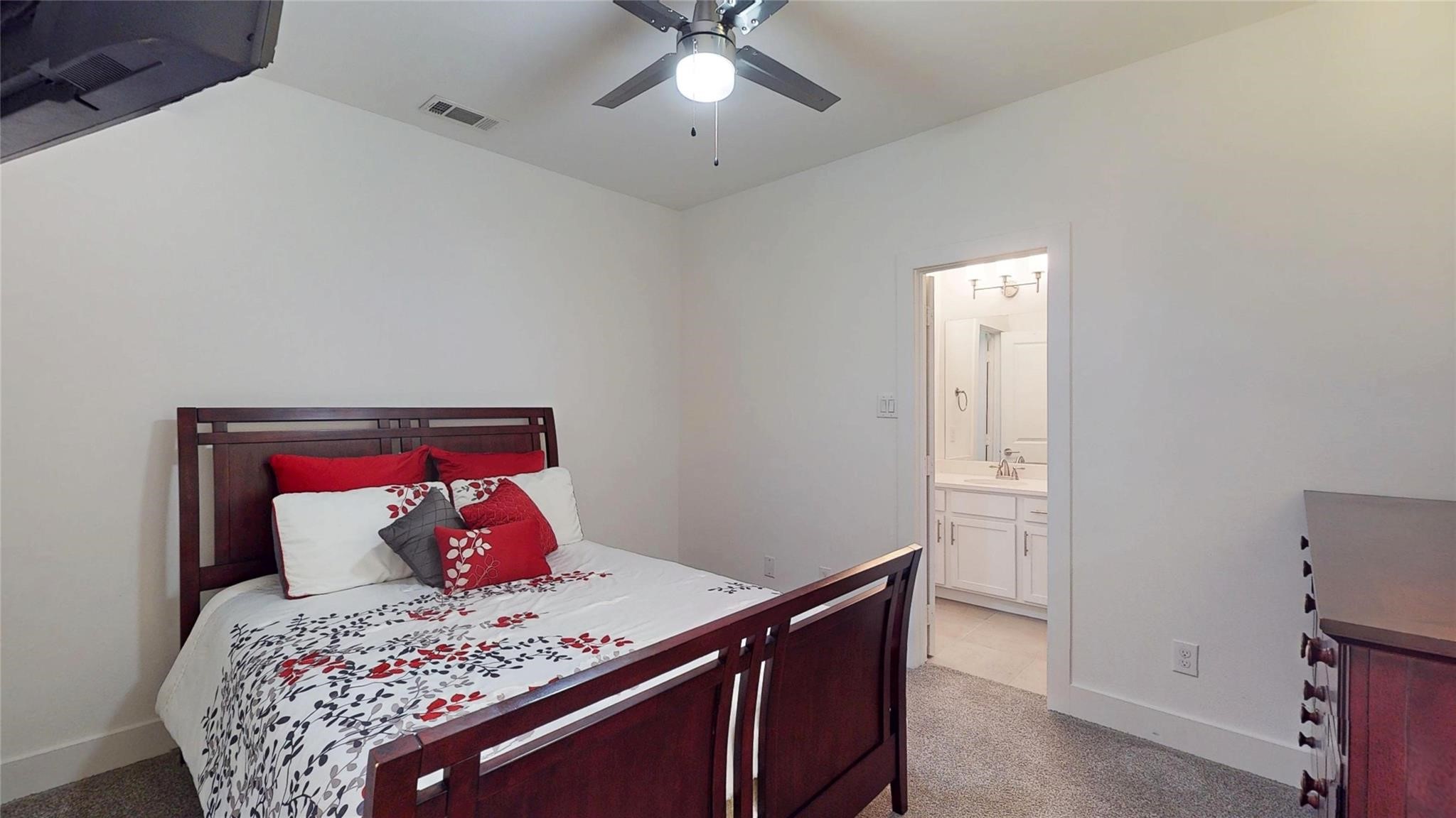 5811 Bryan Parkway Dallas TX 75206