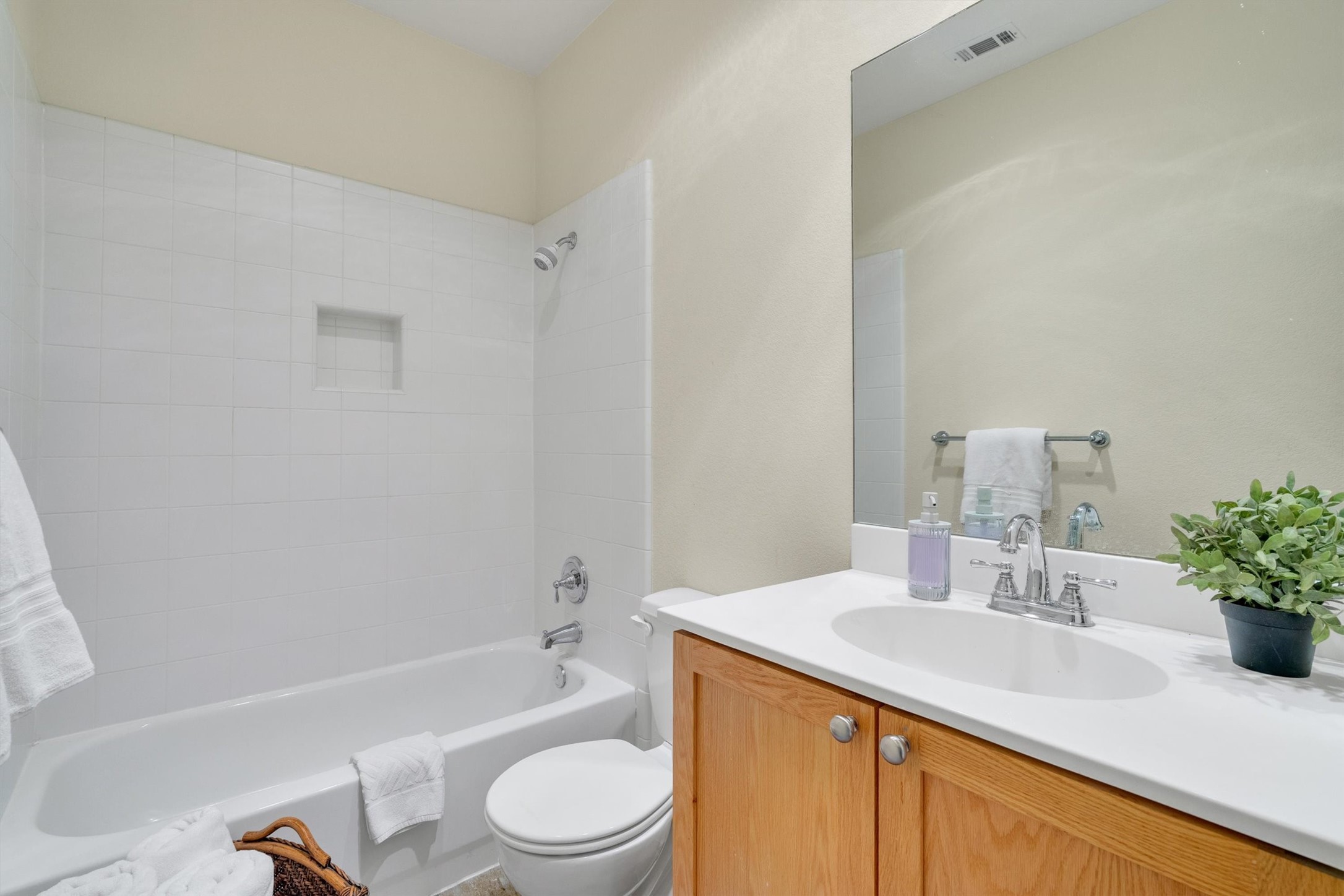 4830 Cedar Springs Road Dallas TX 75219