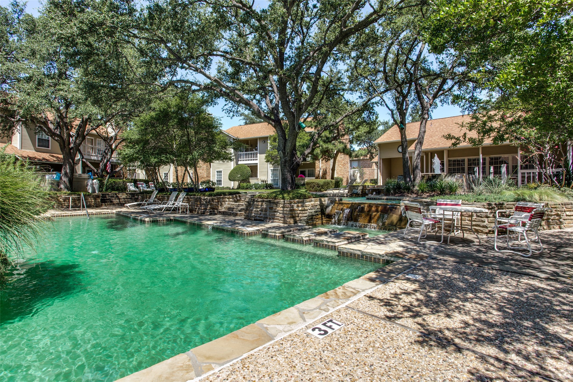 8600 Coppertowne Lane Dallas TX 75243