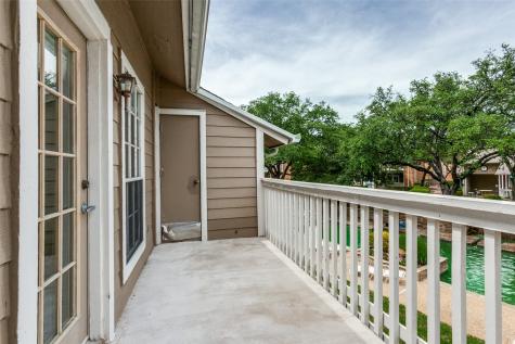 8600 Coppertowne Lane Dallas TX 75243
