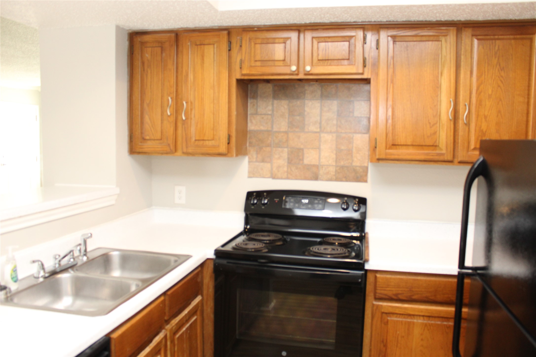 2300 Bamboo Drive Arlington TX 76006