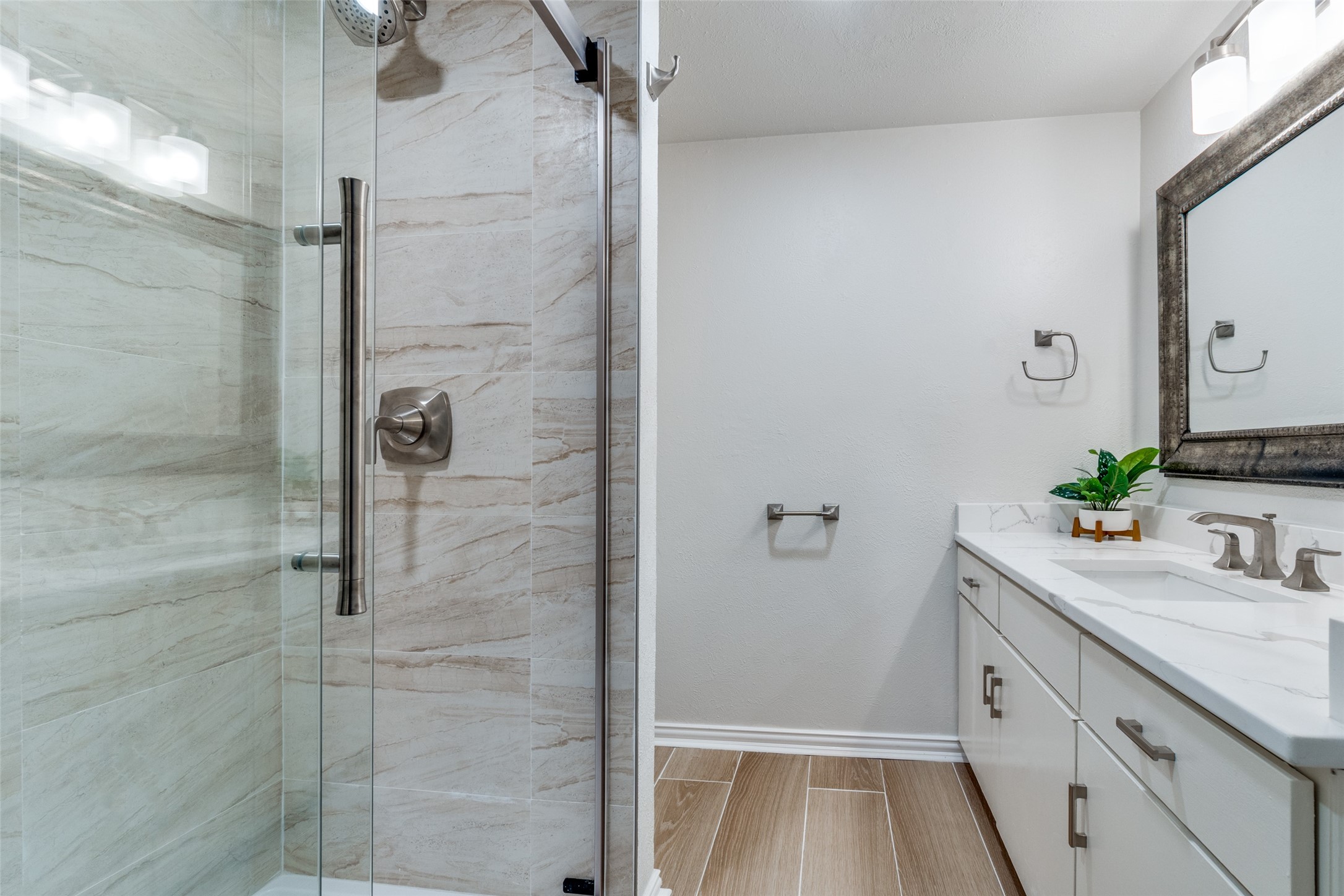 2702 Douglas Avenue Dallas TX 75219