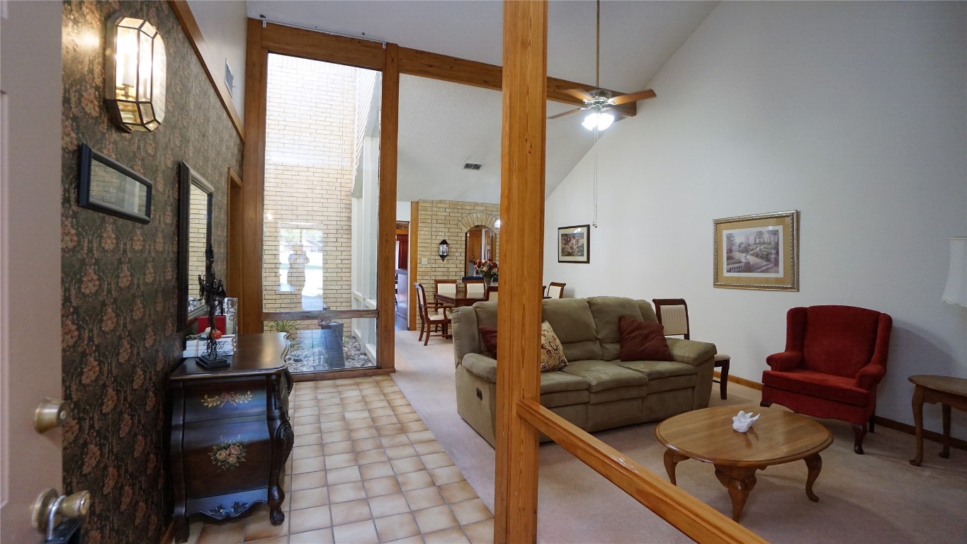 801 W Russell Avenue Bonham TX 75418