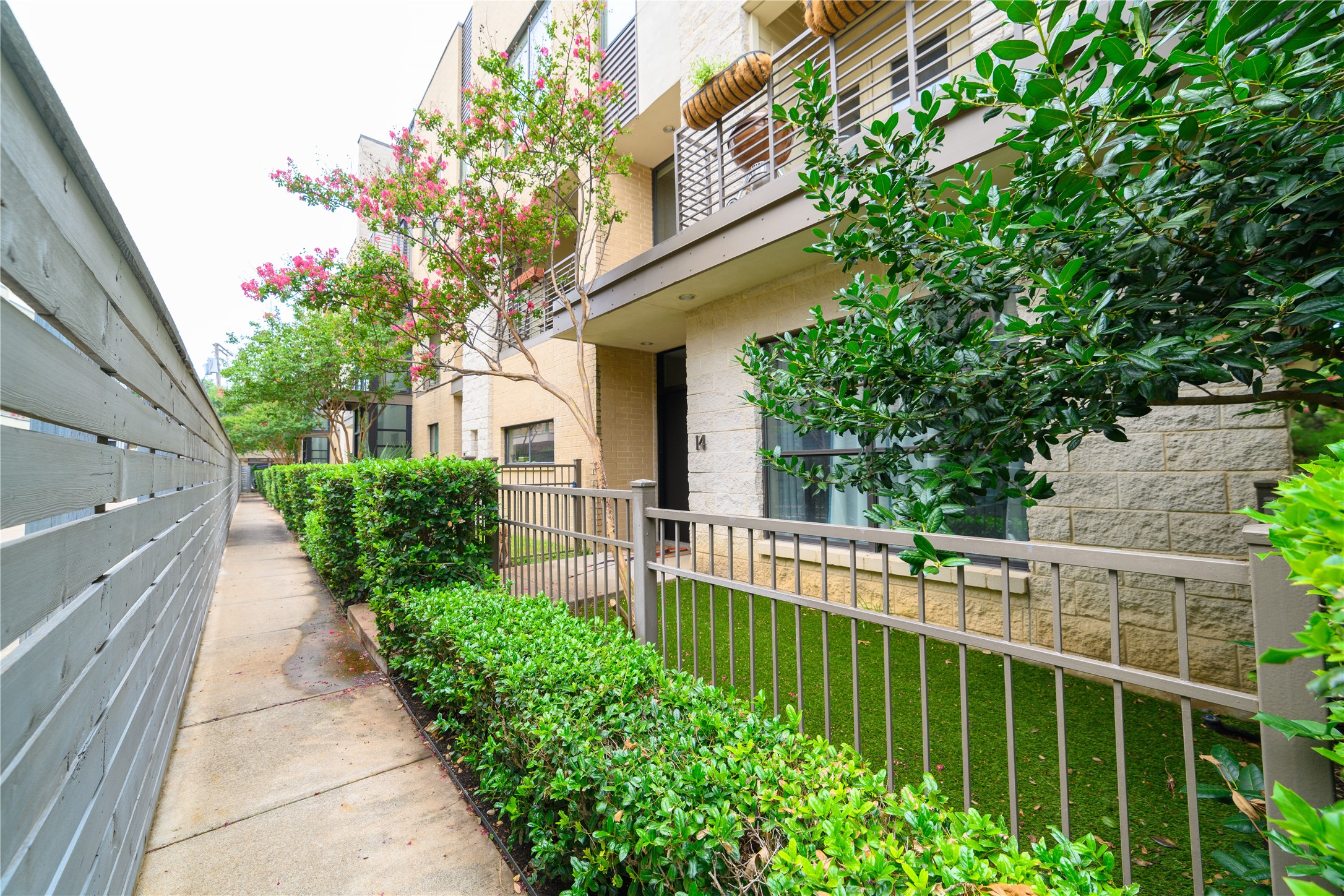 4140 Newton Avenue Dallas TX 75219