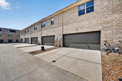 685 Watersedge Court Lewisville TX 75067