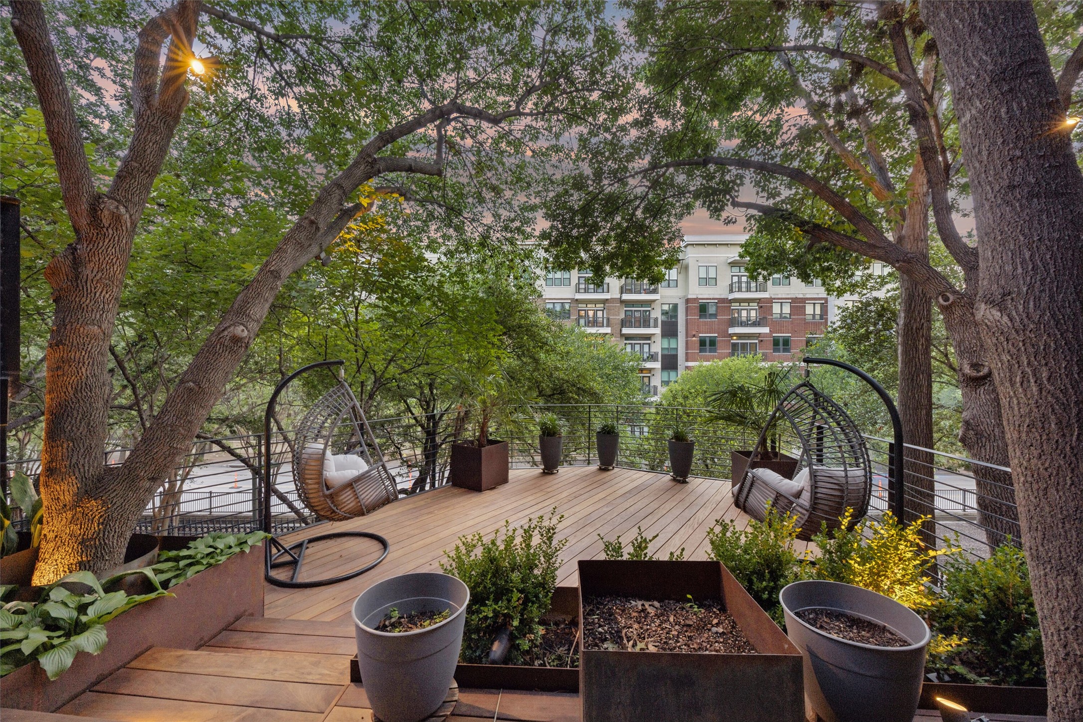 2911 Magnolia Hill Court Dallas TX 75201