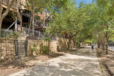 2911 Magnolia Hill Court Dallas TX 75201