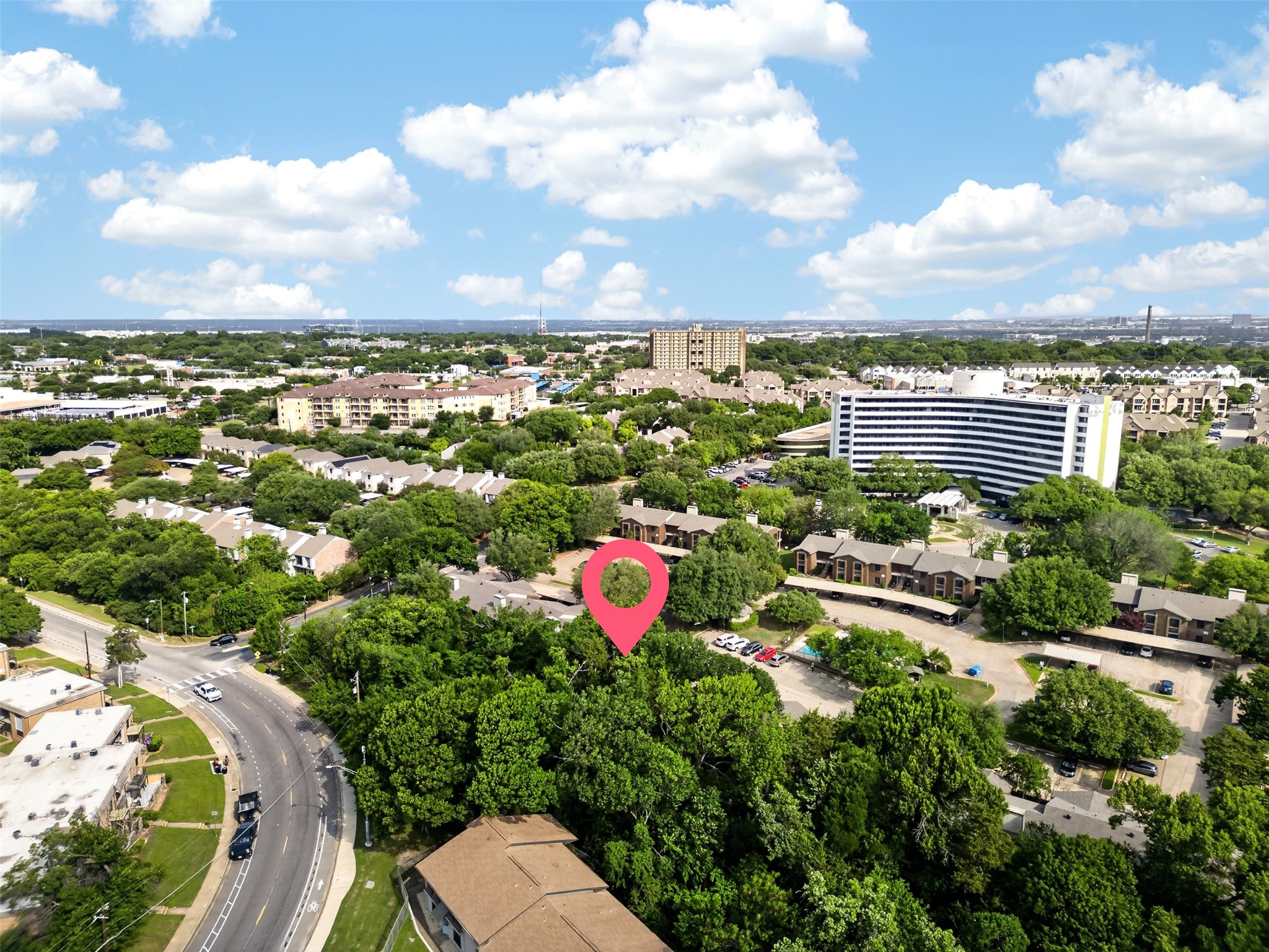2505 Wedglea Drive Dallas TX 75211