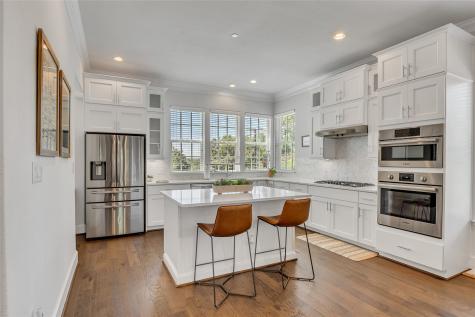 7333 Valley View Lane Dallas TX 75240