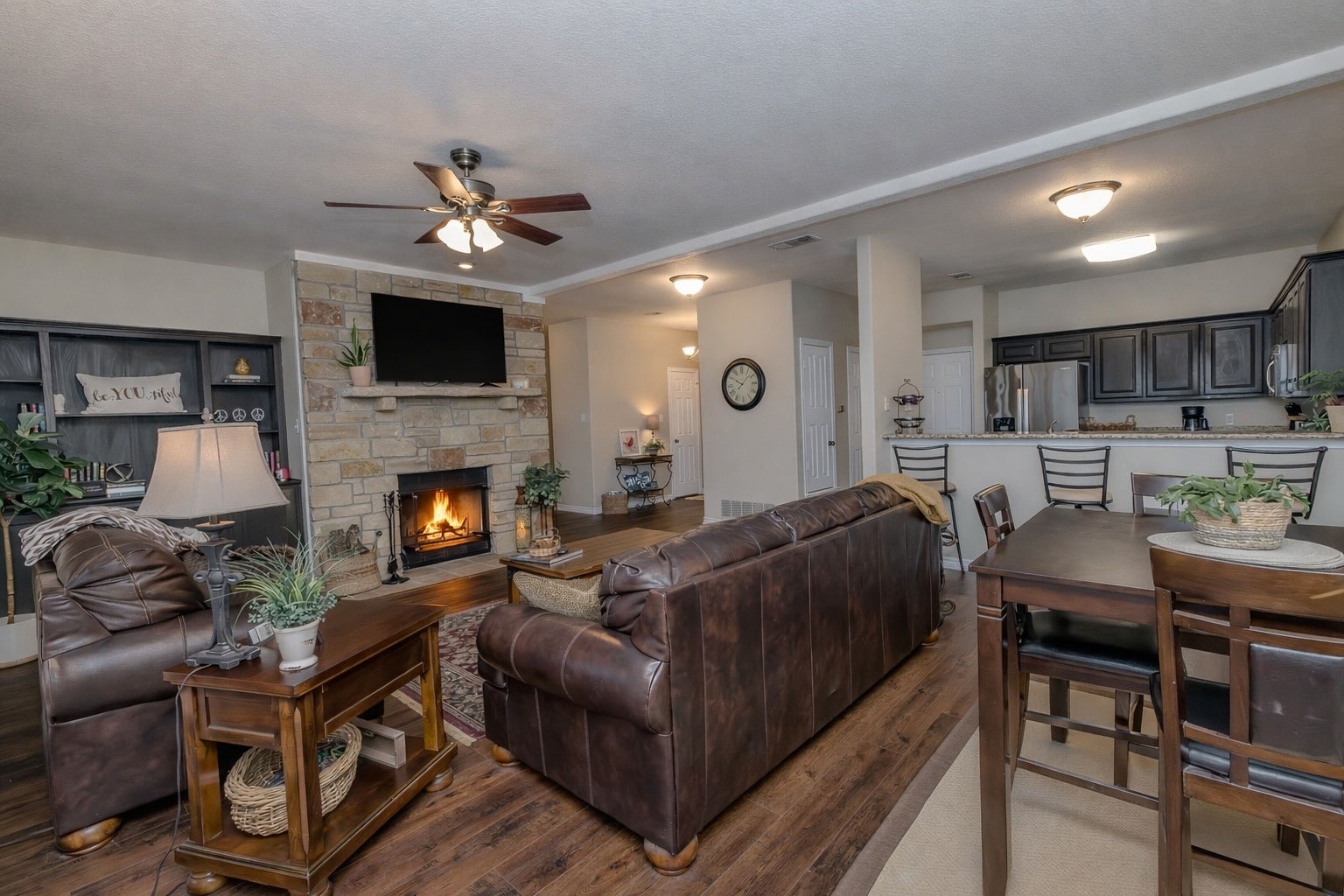 1101 Eagle Point Circle Graford TX 76449