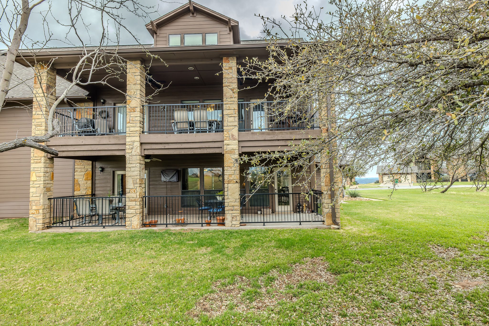 1101 Eagle Point Circle Graford TX 76449